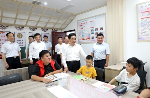 省人大常委會領導來連開展法律援助立法調研